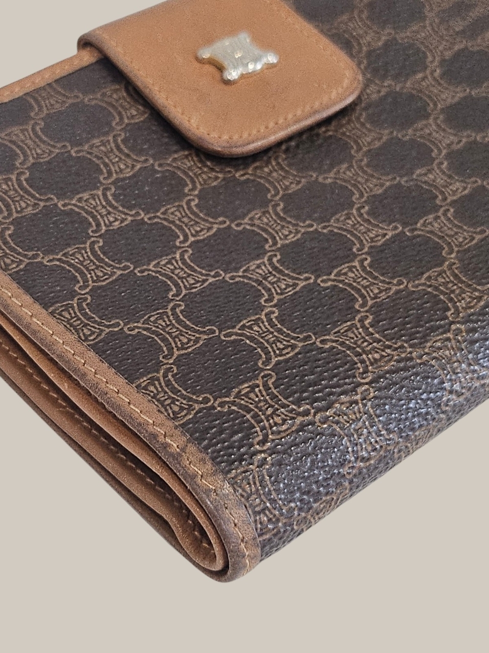 CELINE Brown Triomphe Canvas Leather Wallet - Picture 4 of 16